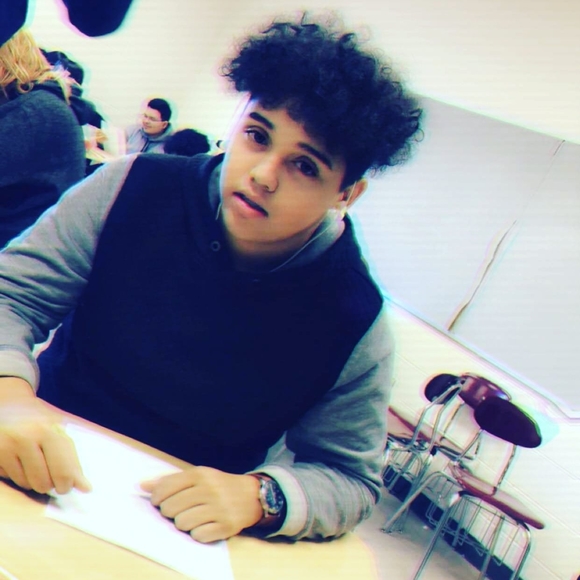 Meet your Posher, Gabriel - Picture 1 of 1